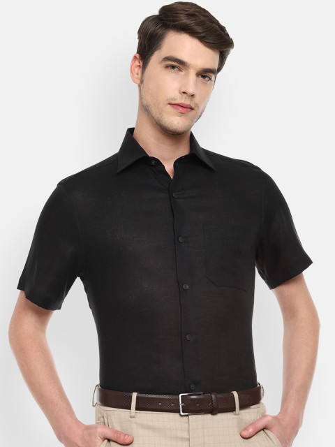 

Louis Philippe Men Black Regular Fit Solid Formal Shirt