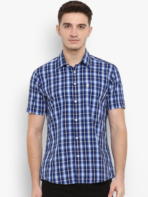 

Red Tape Men Blue & White Regular Fit Checked Casual Shirt