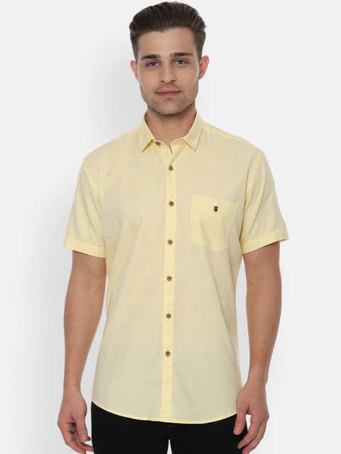 

Louis Philippe Sport Men Yellow Slim Fit Solid Casual Shirt