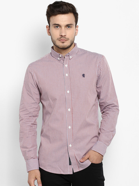 

Red Tape Men Red & White Regular Fit Checked Casual Shirt