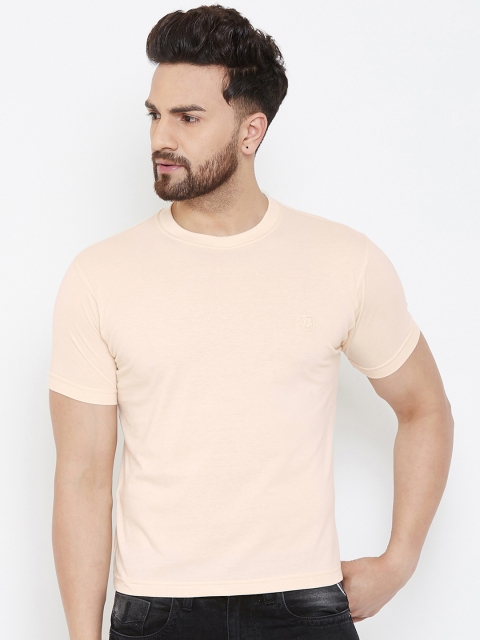 

Adobe Men Beige Solid Round Neck T-shirt