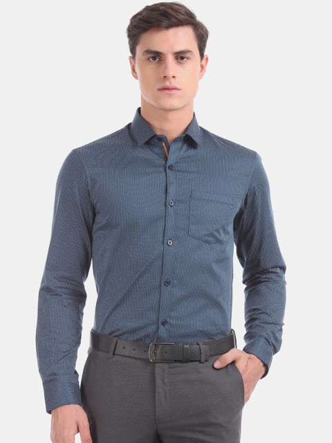 

Excalibur Men Blue Slim Fit Printed Formal Shirt