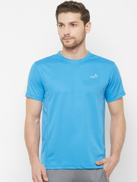 

FiTZ Men Blue Solid Round Neck T-shirt