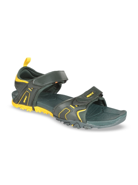 

Sparx Men Green & Yellow Comfort Sandals
