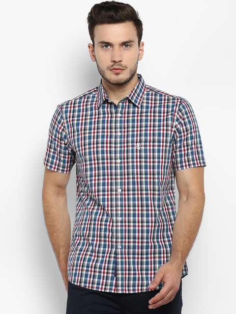 

Red Tape Men Blue & Red Regular Fit Checked Casual Shirt