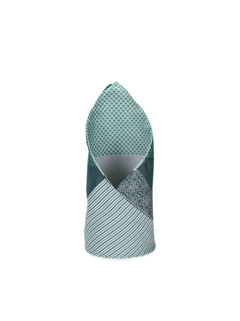 

Louis Philippe Men Green & White Printed Pocket Sqaure