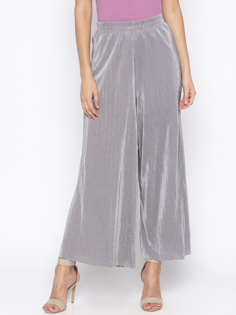

Globus Women Grey Solid Flared Palazzos
