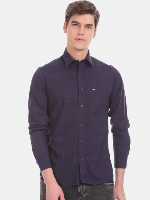 

Arrow Sport Men Purple Slim Fit Checked Casual Shirt