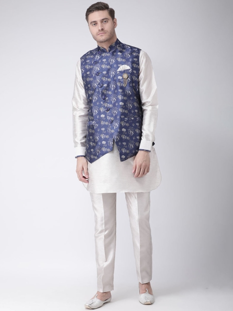 

SG RAJASAHAB Men Navy Blue & White Self Design Kurta with Jacket & Trousers