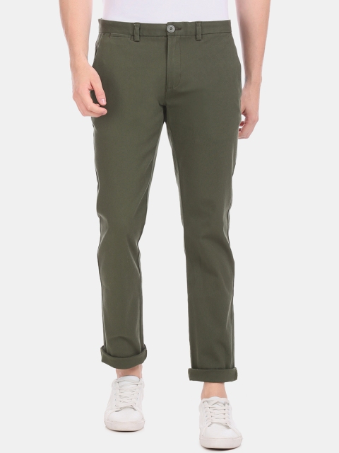 

Ruggers Men Green Tapered Fit Solid Regular Trousers