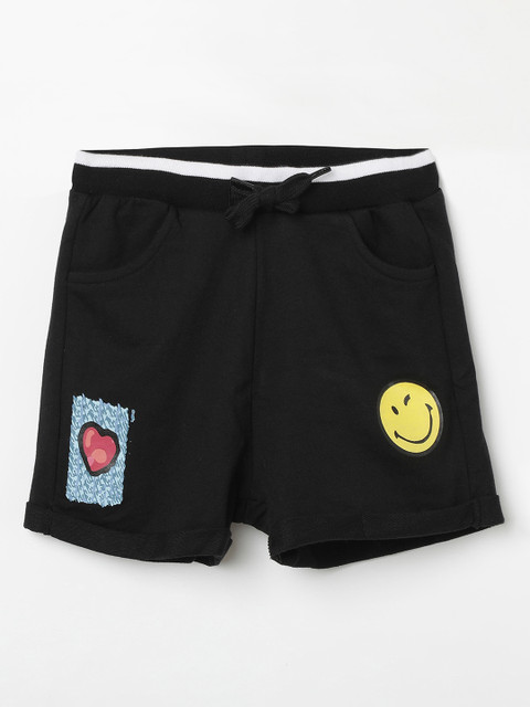 

Smiley World Girls Black Solid Regular Fit Regular Shorts