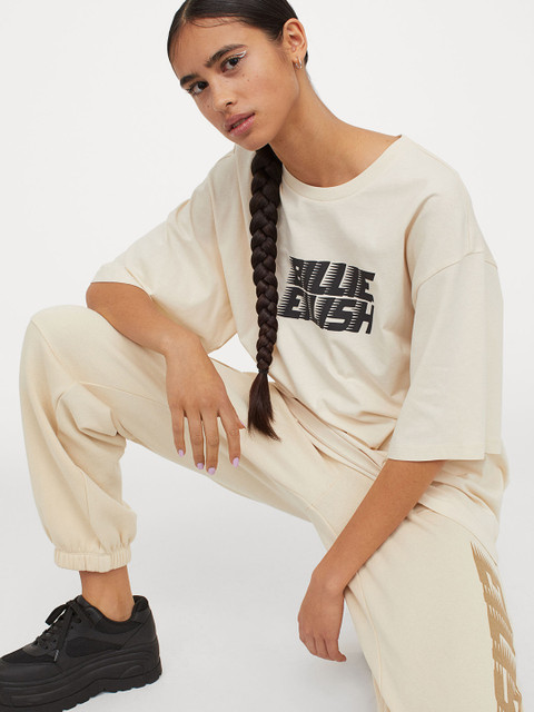 

H&M Women Beige & Black Billie Eilish Printed T-shirt