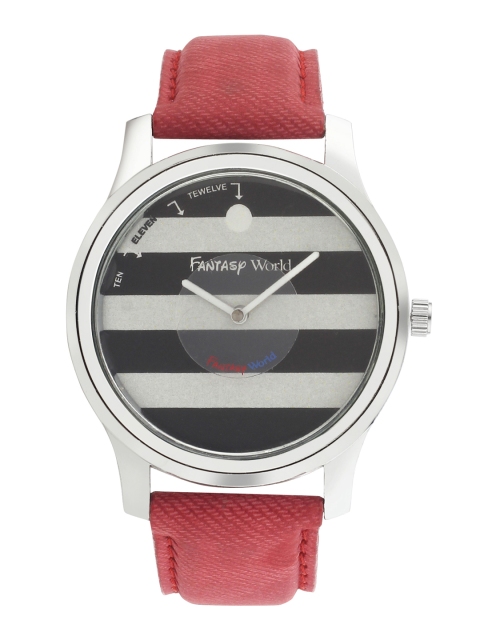 

Fantasy World Boys White & Black Analogue Watch FW-006-RD5