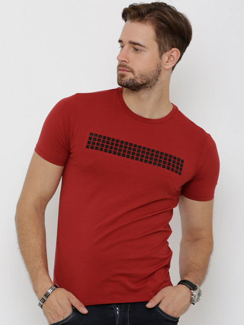 

Rex Straut Jeans Men Maroon Printed Round Neck T-shirt