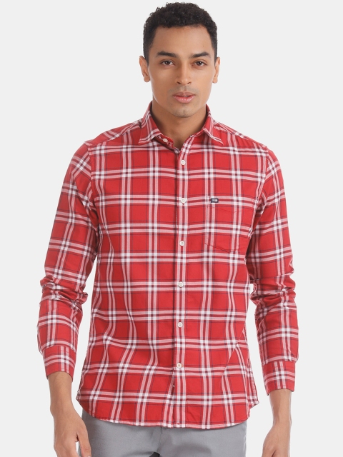 

Arrow Sport Men Red & White Slim Fit Checked Casual Shirt