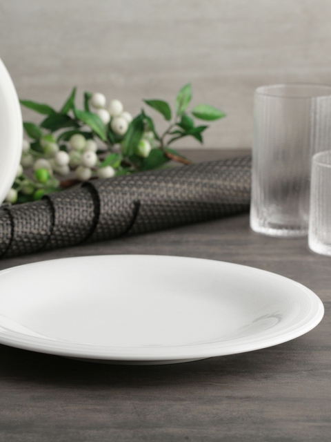 

Pure Home and Living Set Of 4 White Solid Ceramic Dinner Plates