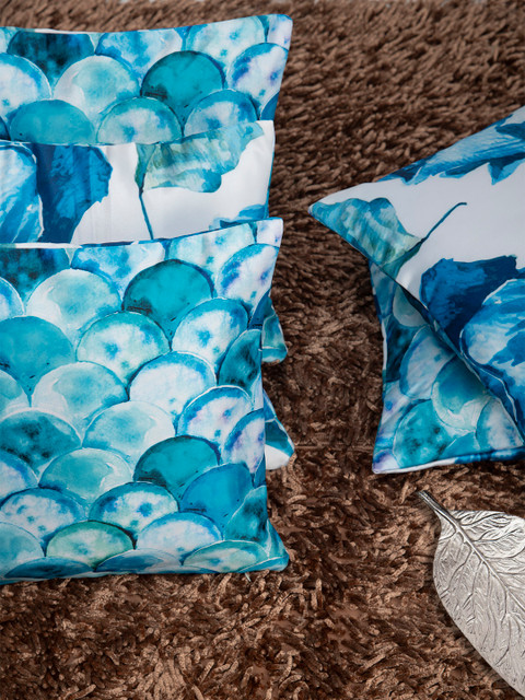 

HOUZZCODE Blue & White Set of 5 Abstract Square Cushion Covers