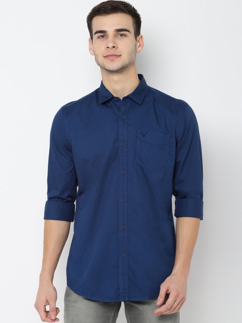 

Solly Jeans Co. Men Navy Blue Regular Fit Solid Casual Shirt