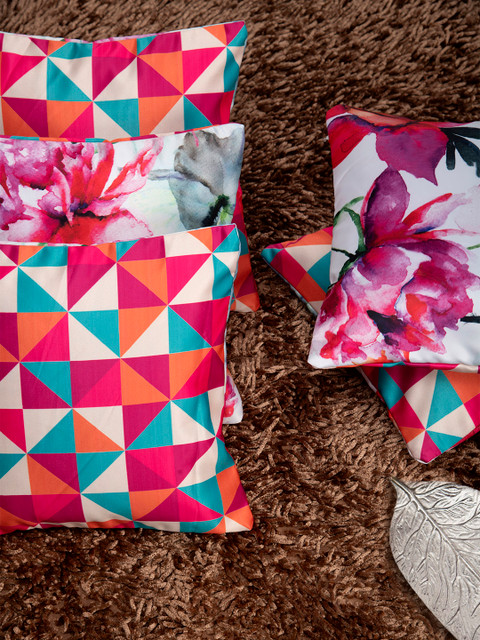 

HOUZZCODE Set of 5 Off-White & Pink Floral Square Cushion Covers