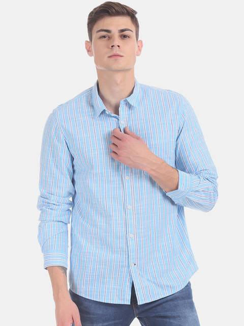 

Ruggers Men Blue Regular Fit Striped Casual Shirt