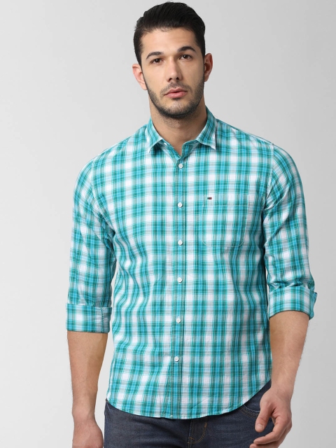 

Peter England Casuals Men Blue & White Slim Fit Checked Casual Shirt