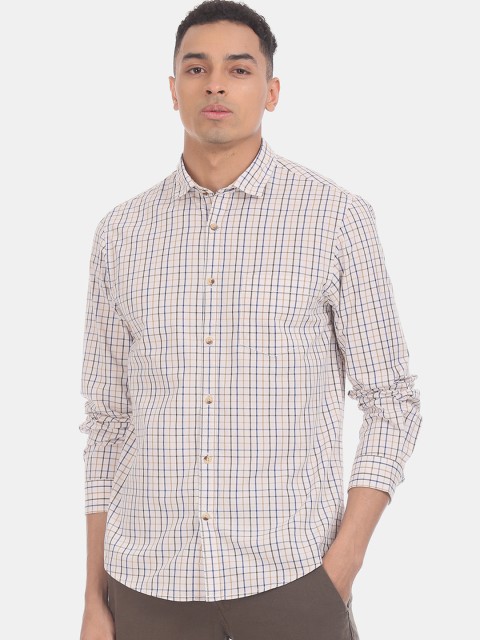 

Ruggers Men Beige & Blue Regular Fit Checked Casual Shirt