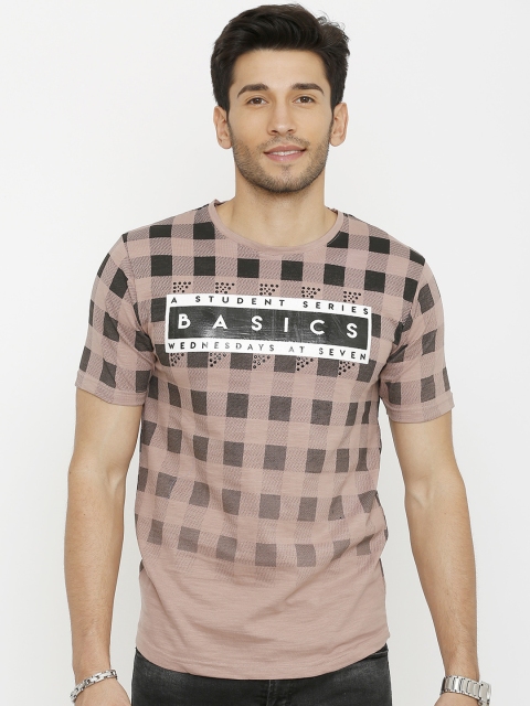 

Rex Straut Jeans Men Beige & Black Checked Round Neck T-shirt