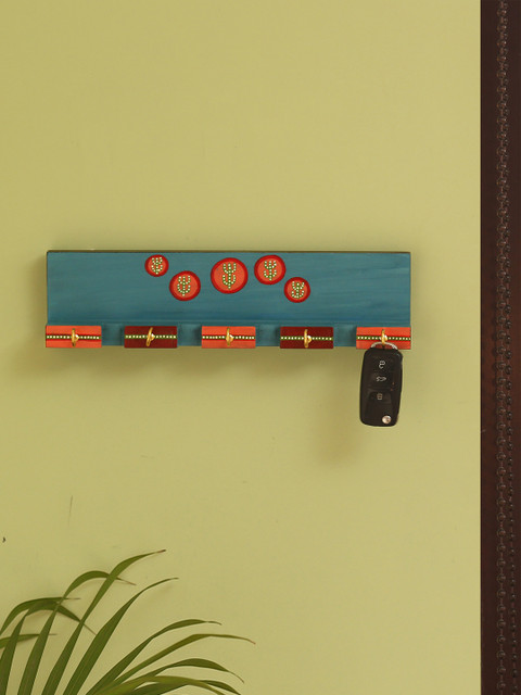

ExclusiveLane Blue & Orange Oasis Hooks Hand-Painted Pine Wood Key Holder