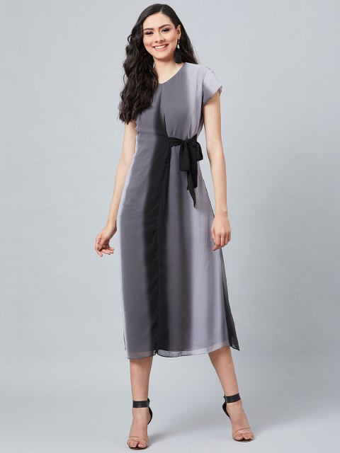 

Athena Women Grey & Black Colourblocked Fit and Flare Dress