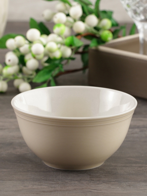 

Pure Home and Living Set Of 4 Beige Solid Ceramic Rhythm Small Serving Bowls