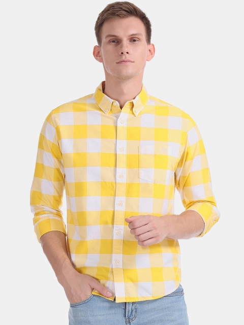 

Aeropostale Men Yellow & Off-White Regular Fit Checked Casual Shirt