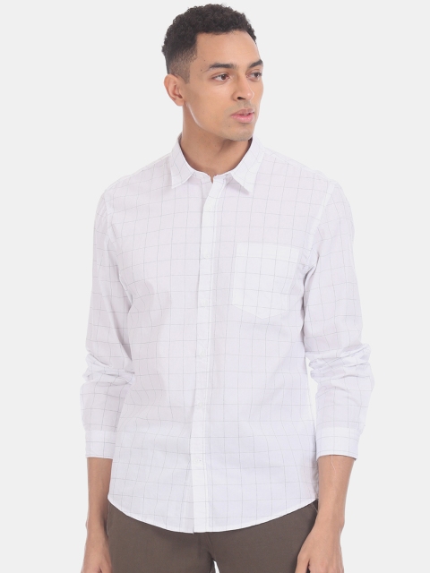 

Ruggers Men White & Grey Regular Fit Checked Casual Shirt