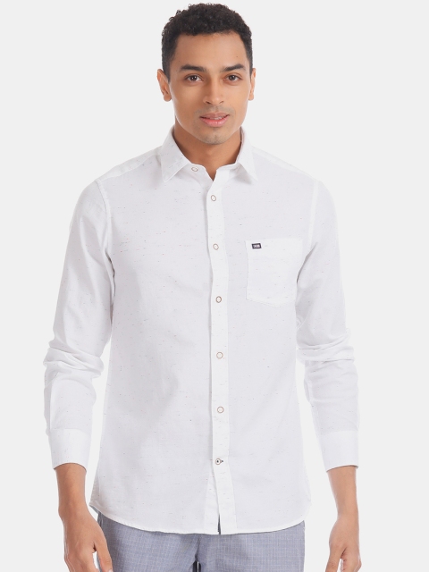 

Arrow Sport Men White Slim Fit Solid Casual Shirt