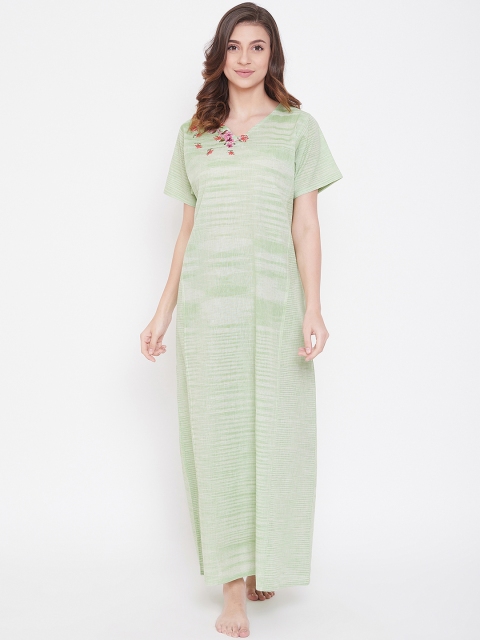 

The Kaftan Company Green Embroidered Nightdress