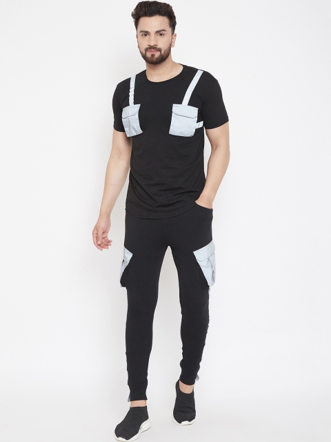 

FUGAZEE Men Black & White Tracksuit