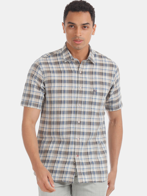 

Arrow Sport Men Beige & Blue Regular Fit Checked Casual Shirt