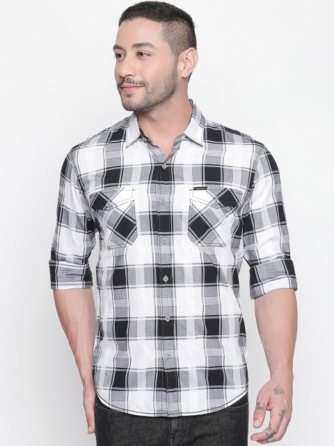 

Mufti Men Black & White Slim Fit Checked Casual Shirt