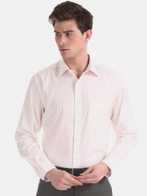 

Arrow Men White & Yellow Regular Fit Checked Formal Shirt