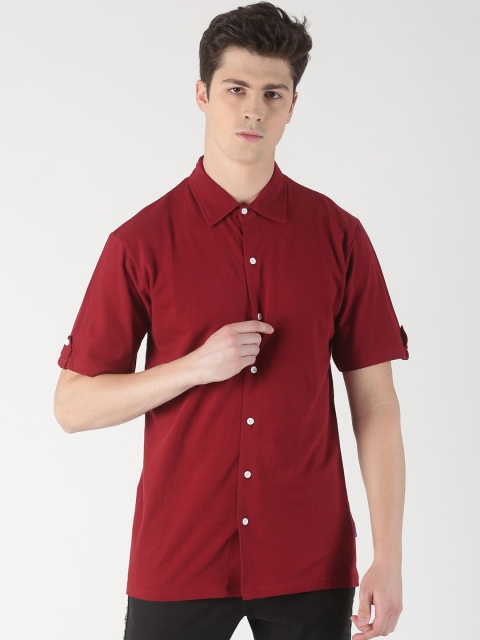 

Blue Saint Men Maroon Regular Fit Solid Casual Shirt