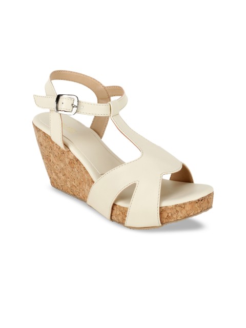 

SCENTRA Women Cream-Coloured Solid Sandals