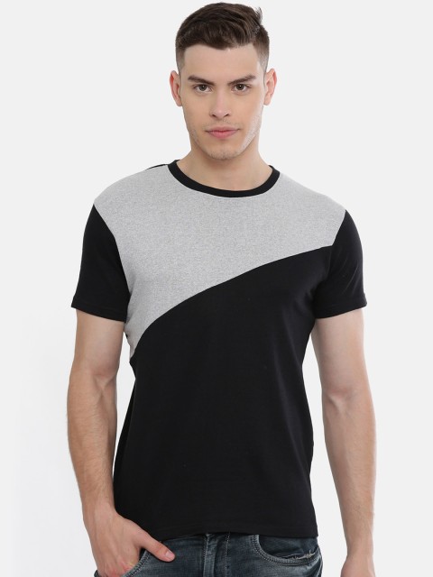 

Le Bison Men Black & Grey Colourblocked Round Neck T-shirt