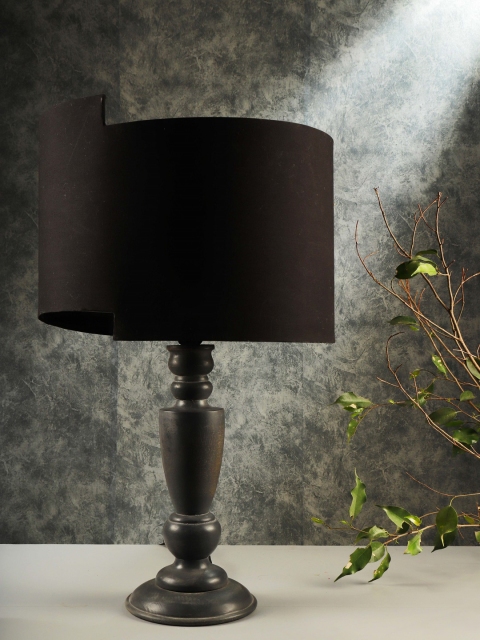 

Grated Ginger Black Solid Bedside Table Lamp with Shade