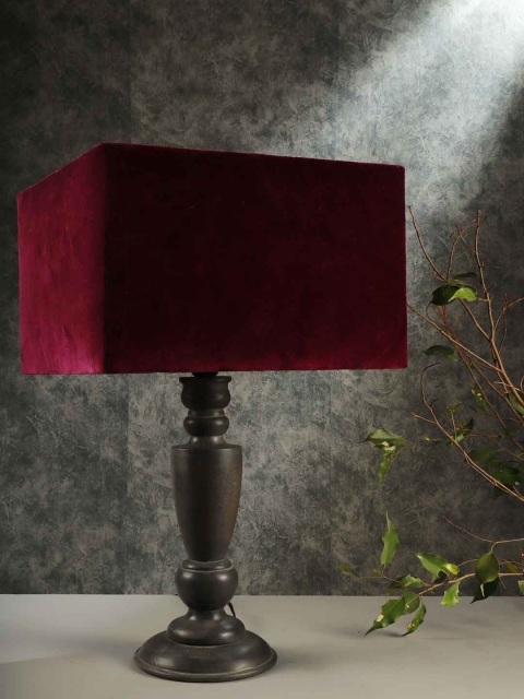 

Grated Ginger Maroon Solid Bedside Table Lamp with Shade