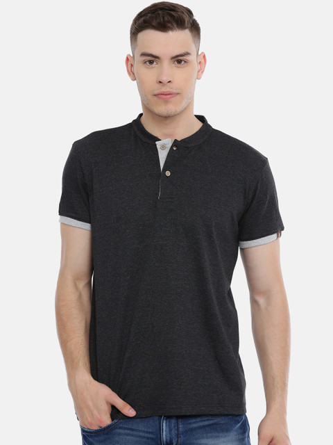 

Le Bison Men Charcoal Grey Solid Henley Neck T-shirt
