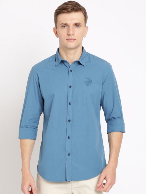 Crocodile Men Blue Classic Slim Fit Solid Casual Shirt