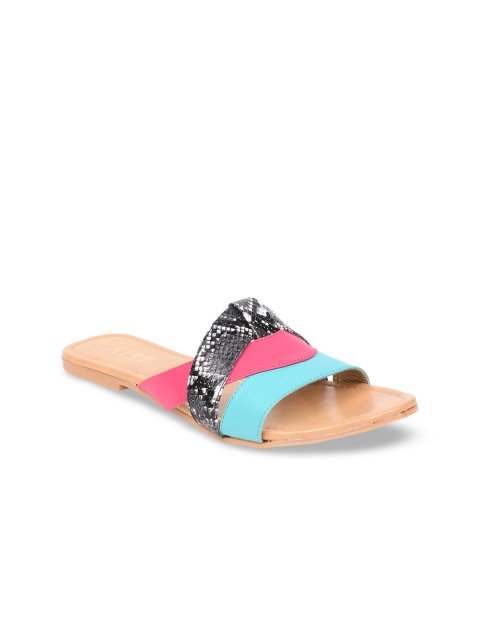 

GNIST Women Black & Blue Colourblocked Open Toe Flats