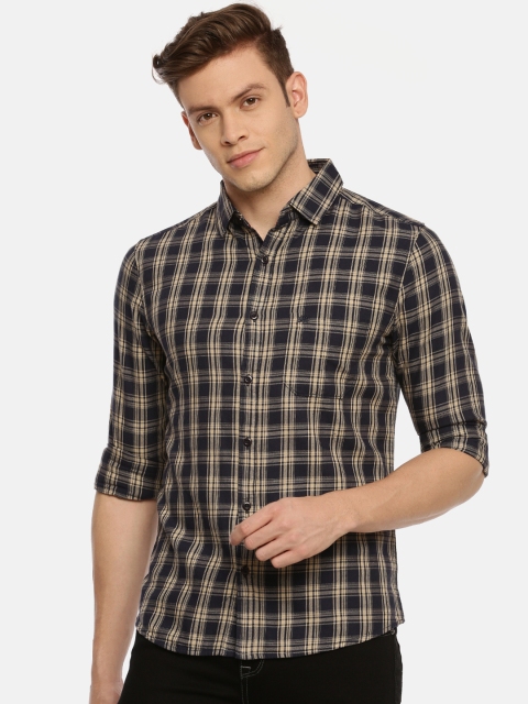 

Chennis Men Navy Blue & Beige Slim Fit Checked Casual Shirt