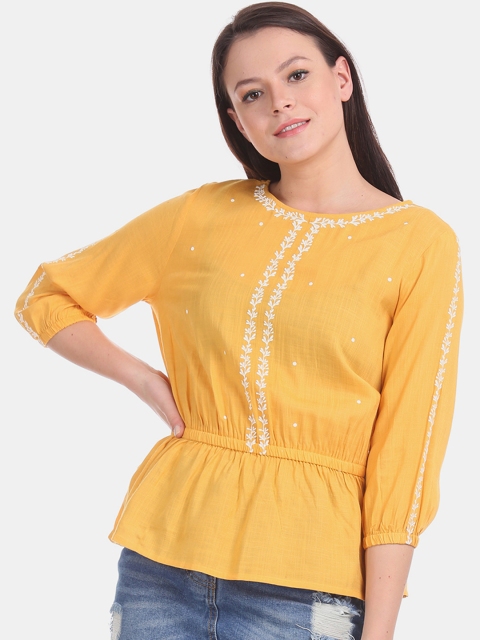 

Cherokee Women Yellow Printed Cinched Waist Top