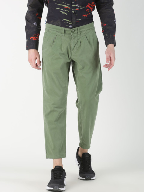 

Blue Saint Men Green Regular Fit Solid Trousers