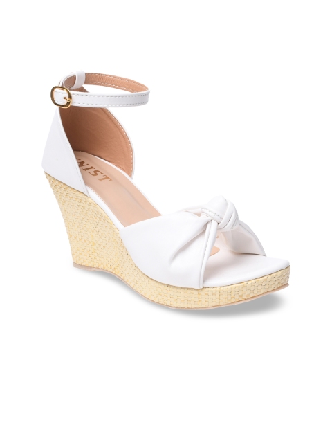 

GNIST Women White Solid Heels